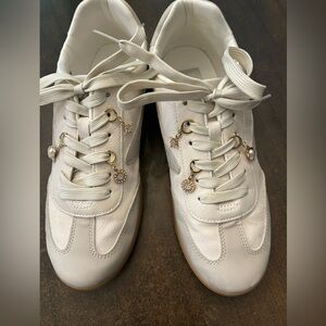 Elegant White Women's Sneakers